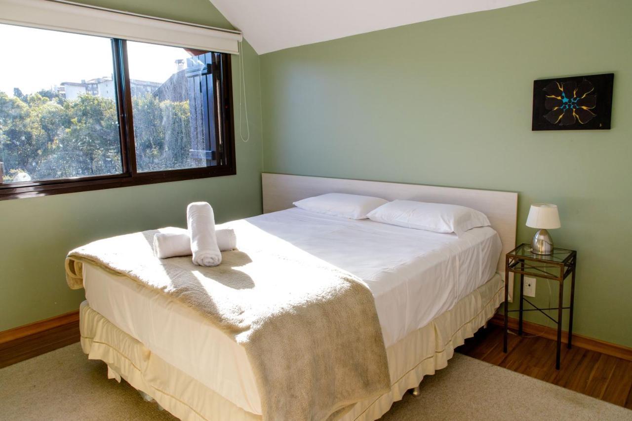 Apartamento Super Agradavel No Centro De Gramado Exterior foto